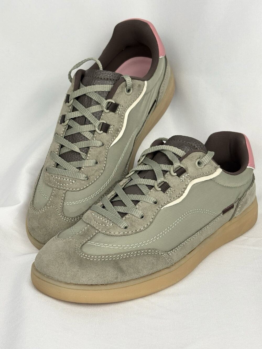 ZARA Women’s Retro Sneakers EU 37 US 6.5 Khaki Green Pink Suede Gum Sole Low Top